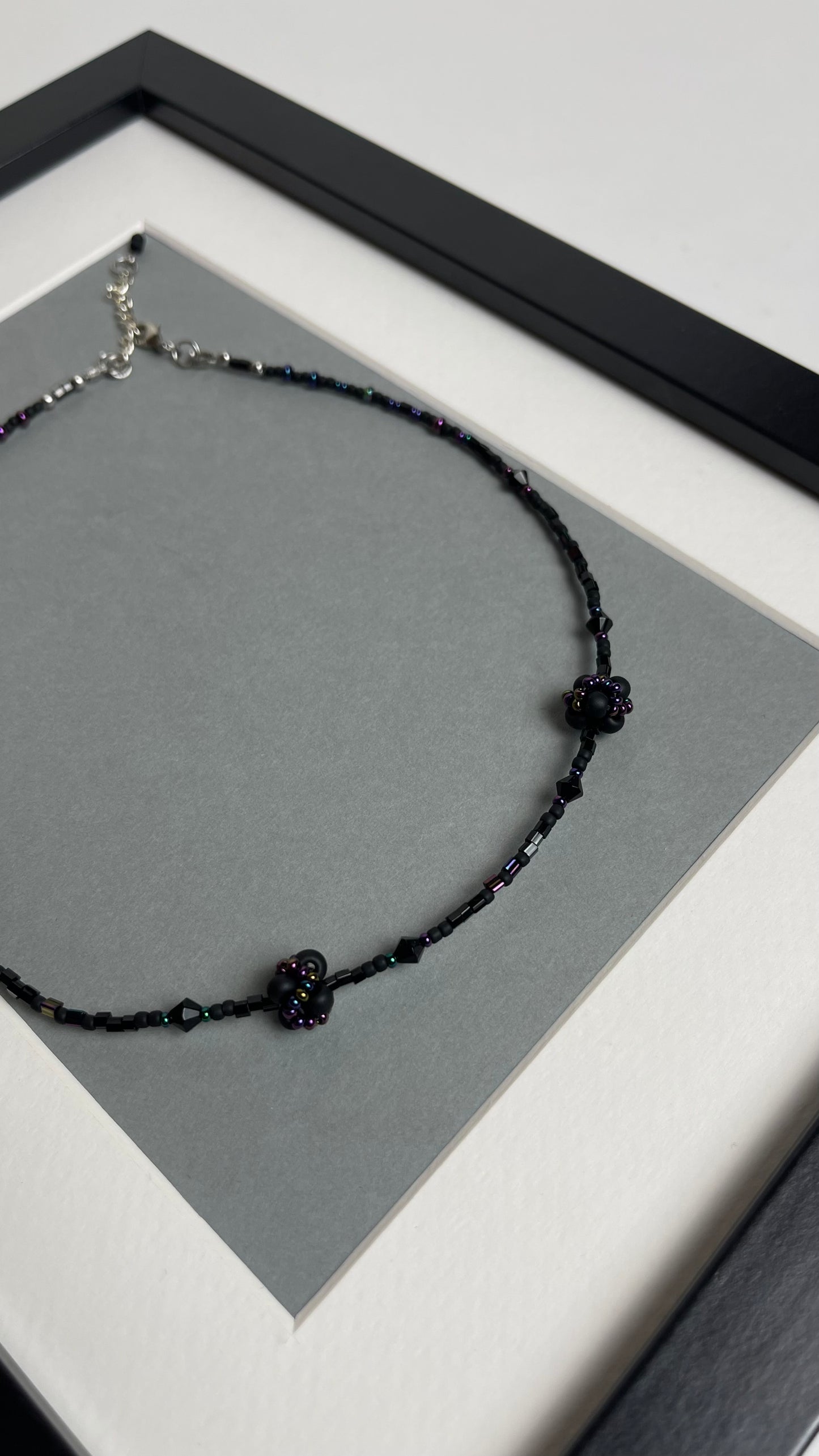 Choker with small beaded elements