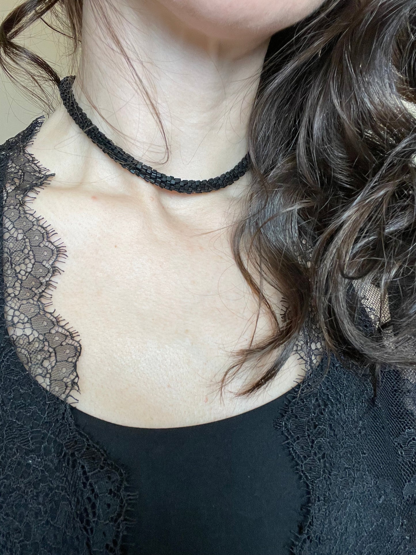 Choker that you can also wear as a bracelet