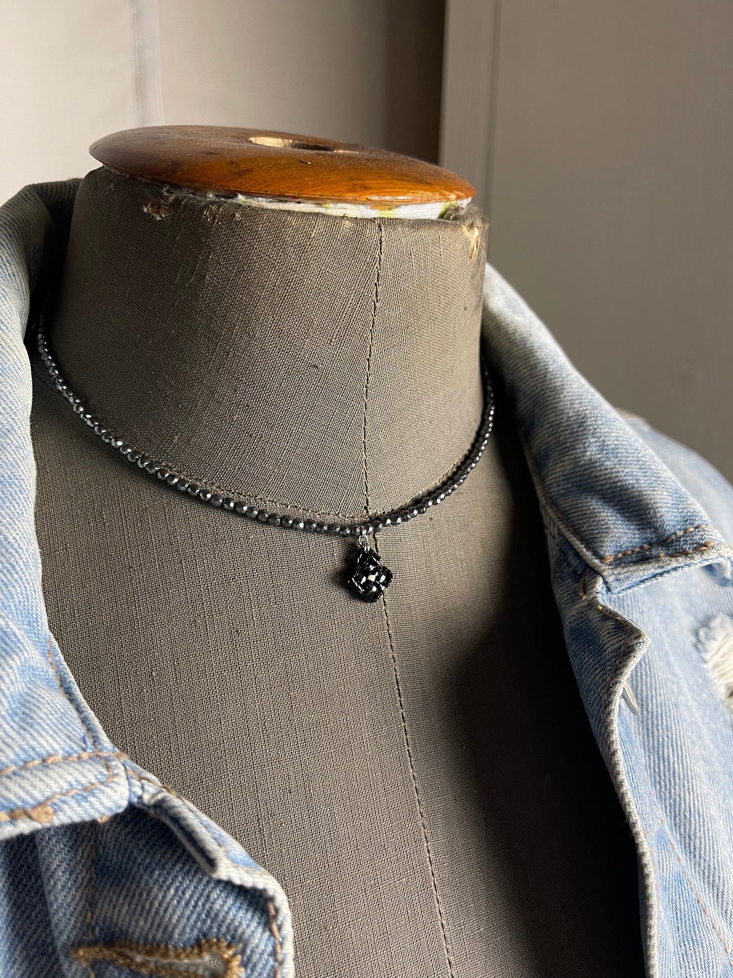 Hematite choker with small beaded element