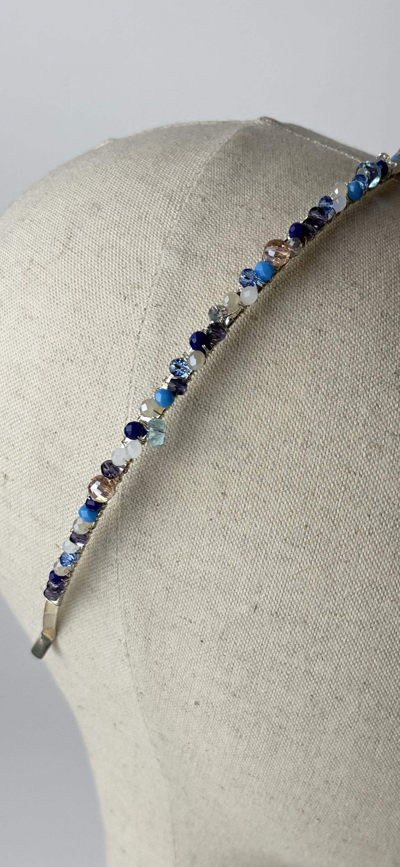 Hair band with blue, pink crystal