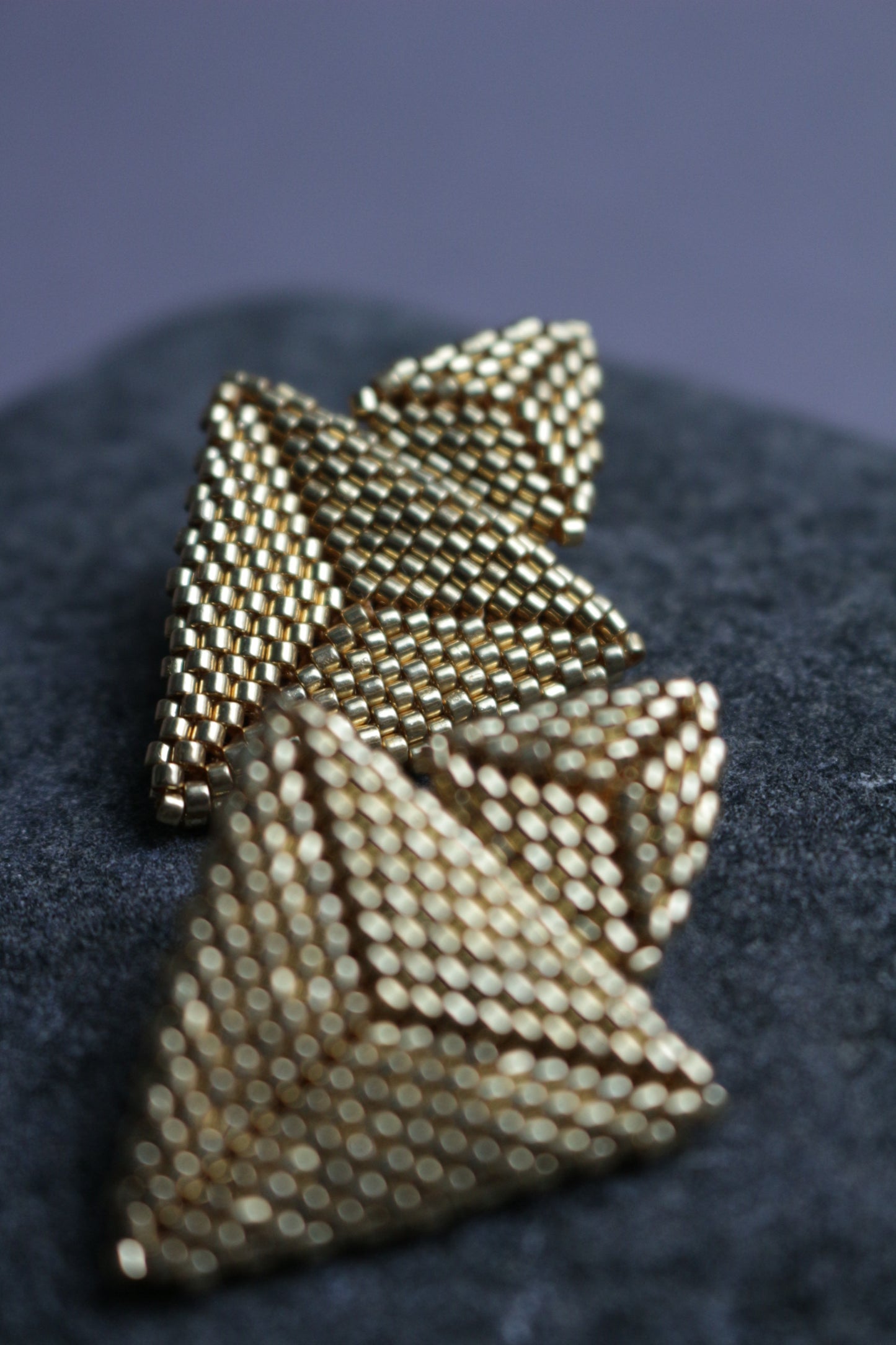 Gold tone seed beads earrings