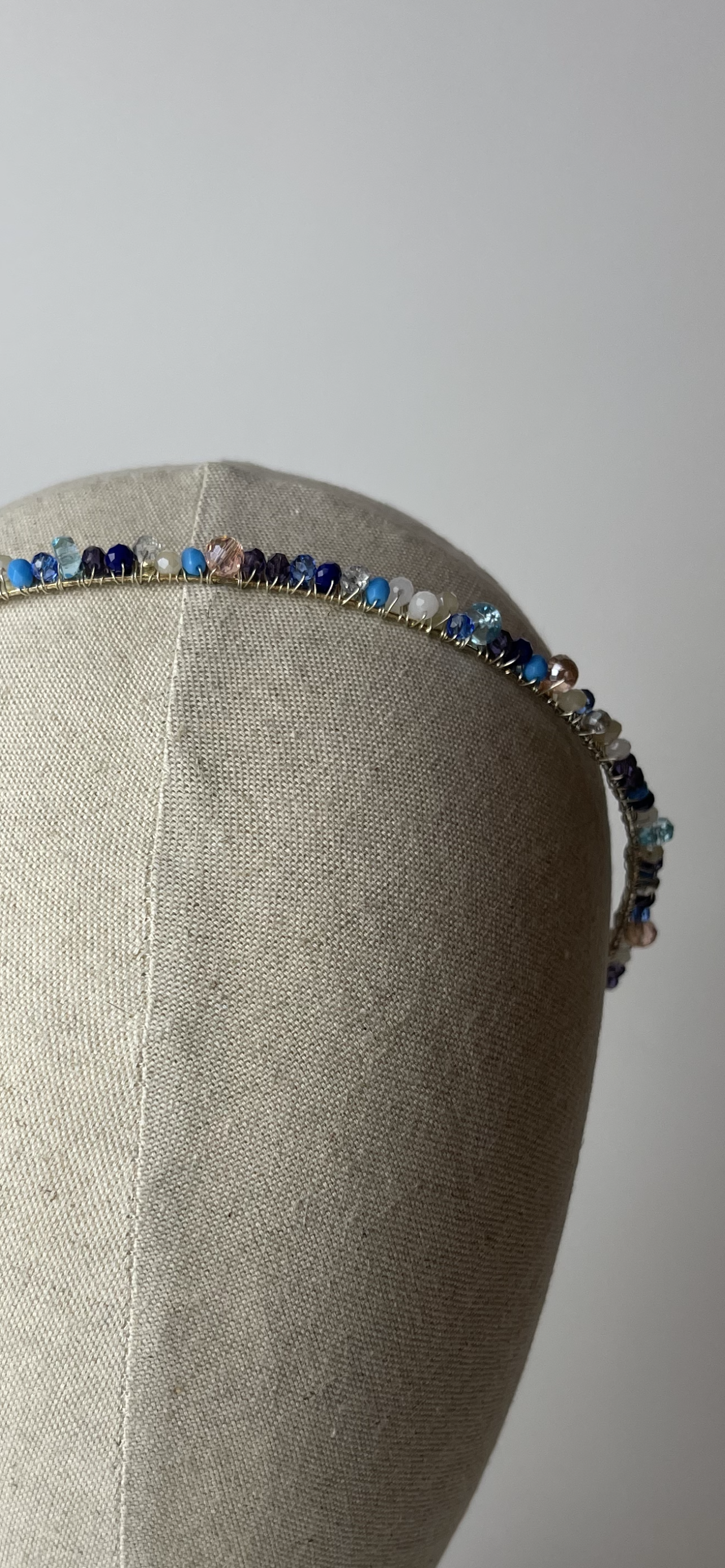 Hair band with blue, pink crystal