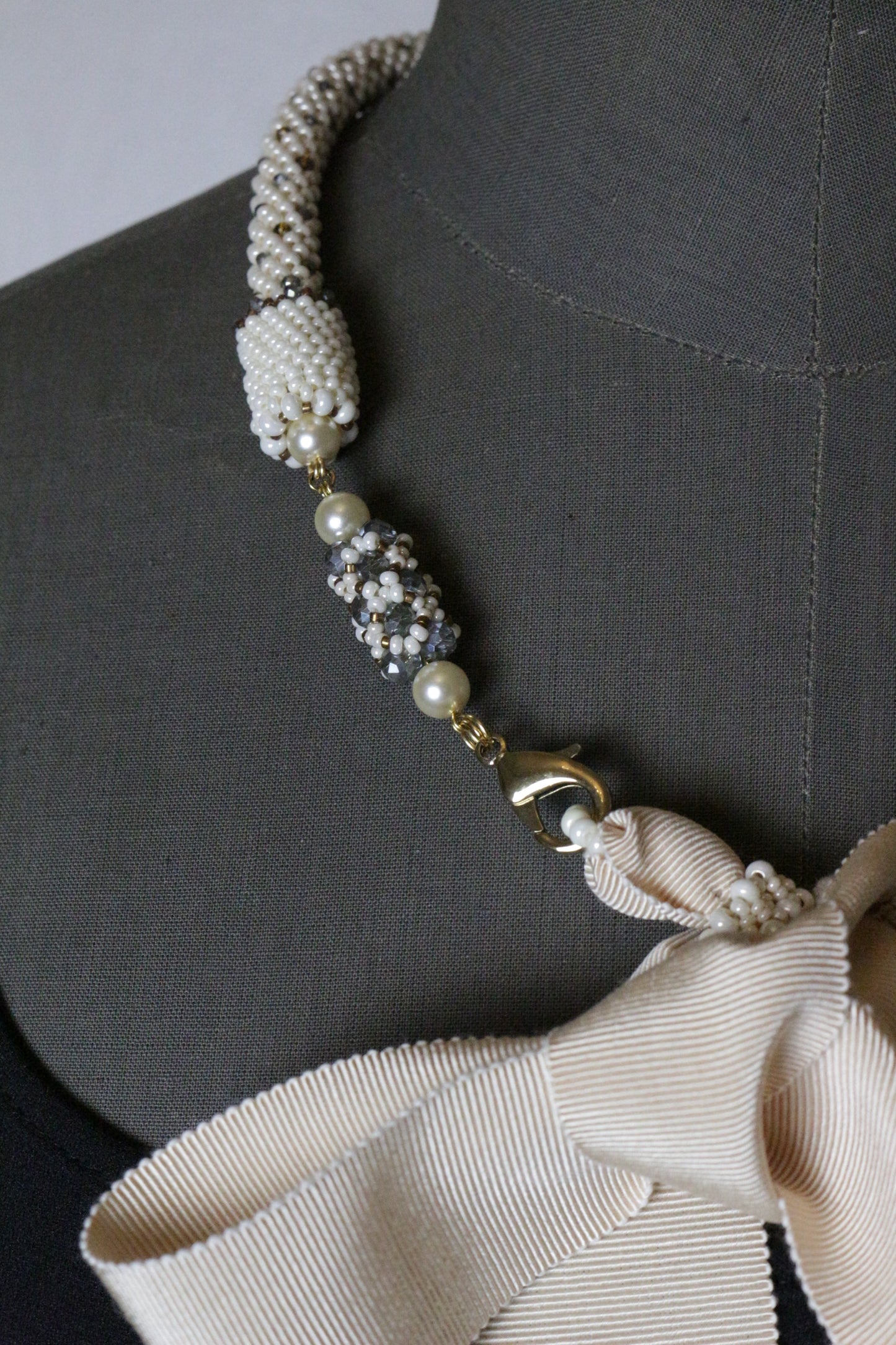 Beige Necklace with ribbon
