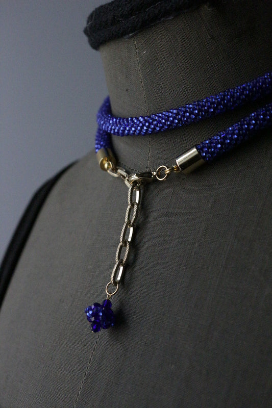 Double seed beads blue choker